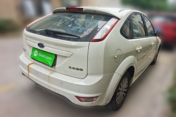 Used Ford Focus 2013 Hatchback Classic 1.8L Manual Fashion Edition Rear Right 45 Deg