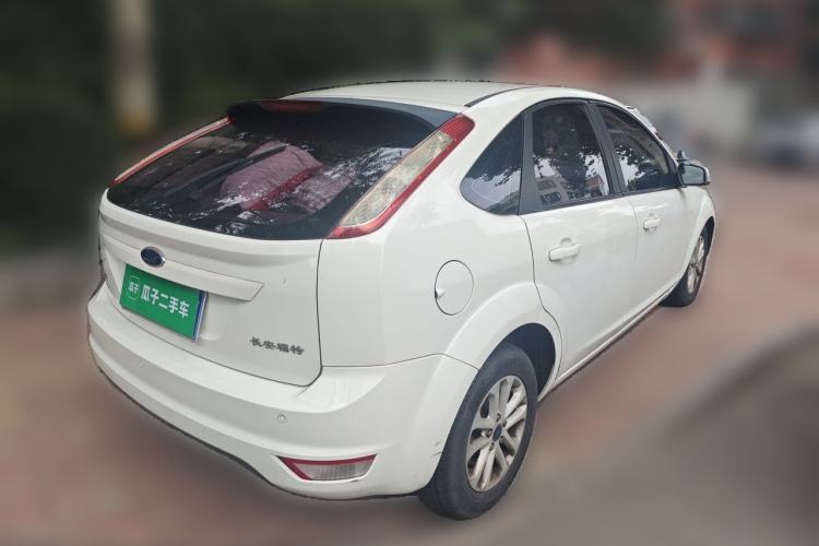 Used Ford Focus 2013 Hatchback Classic 1.8L Manual Base Model Rear Right 45 Deg
