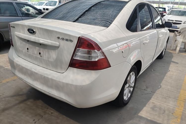 Used Ford Focus 2013 Sedan Classic 1.8L Manual Base Model Rear Right 45 Deg
