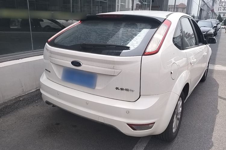 Used Ford Focus 2013 Hatchback Classic 1.8L Manual Base Model Rear Right 45 Deg
