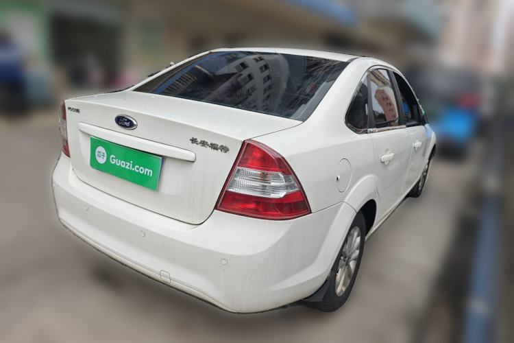 Used Ford Focus 2013 Sedan Classic 1.8L Automatic Base Model Rear Right 45 Deg