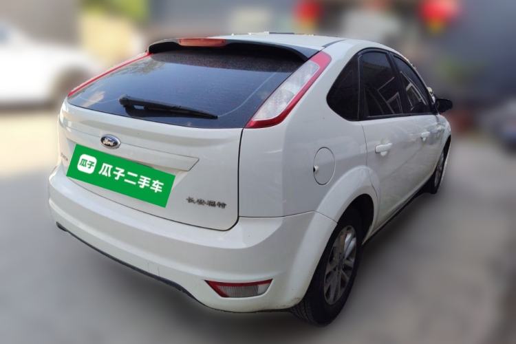 Used Ford Focus 2013 Hatchback Classic 1.8L Manual Base Model Rear Right 45 Deg