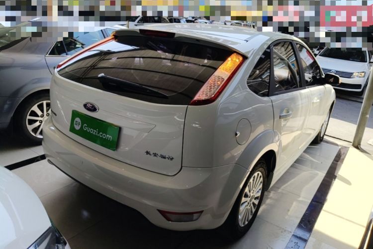 Used Ford Focus 2013 Hatchback Classic 1.8L Automatic Fashion Edition Rear Right 45 Deg