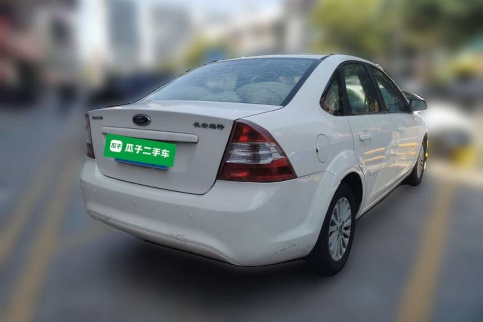 Used Ford Focus 2013 Sedan Classic 1.8L Automatic Fashion Edition Rear Right 45 Deg