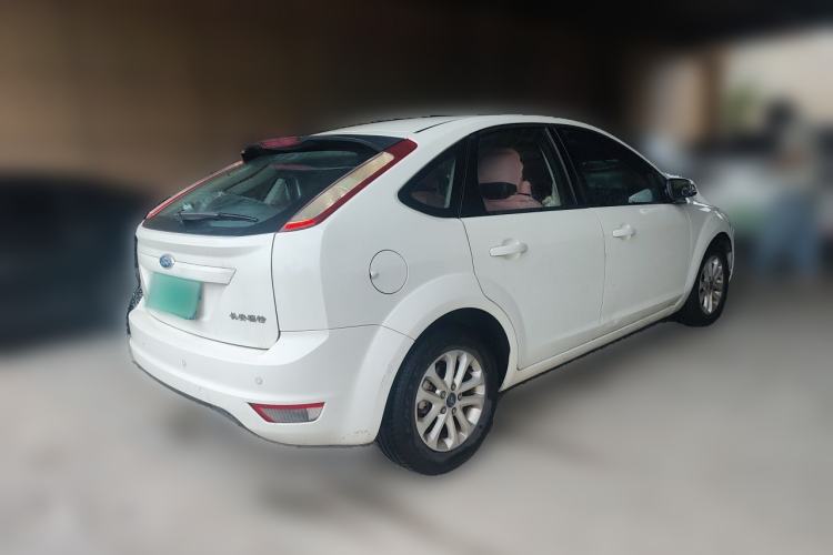 Used Ford Focus 2013 Hatchback Classic 1.8L Automatic Base Model Rear Right 45 Deg