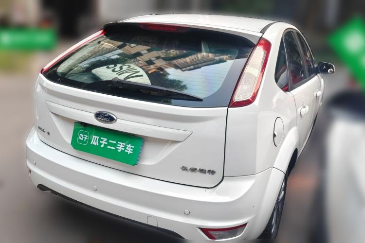 Used Ford Focus 2013 Hatchback Classic 1.8L Automatic Base Model Rear Right 45 Deg