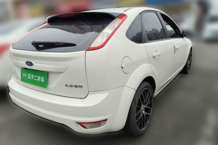 Used Ford Focus 2013 Hatchback Classic 1.8L Automatic Base Model Rear Right 45 Deg