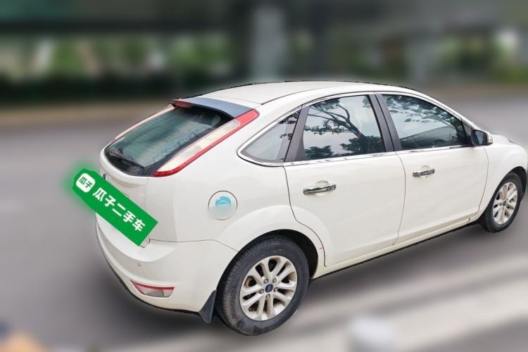 Used Ford Focus 2013 Hatchback Classic 1.8L Automatic Base Model Rear Right 45 Deg