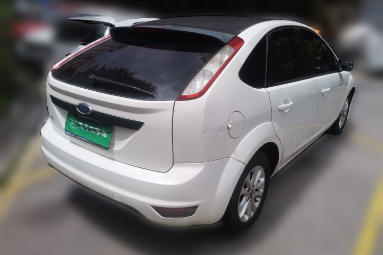 Used Ford Focus 2013 Hatchback Classic 1.8L Manual Base Model Rear Right 45 Deg
