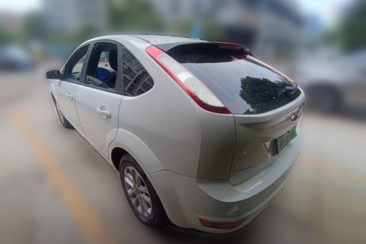 Used Ford Focus 2013 Hatchback Classic 1.8L Automatic Base Model Rear Right 45 Deg