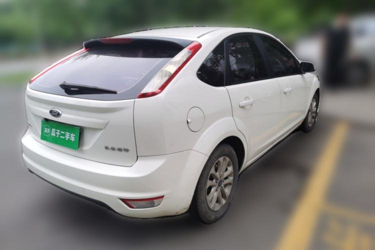 Used Ford Focus 2013 Hatchback Classic 1.8L Automatic Base Model Rear Right 45 Deg