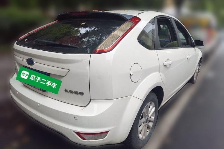 Used Ford Focus 2013 Hatchback Classic 1.8L Manual Base Model Rear Right 45 Deg