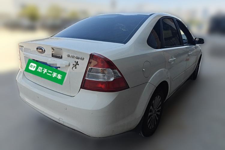 Used Ford Focus 2013 Sedan Classic 1.8L Manual Fashion Edition Rear Right 45 Deg