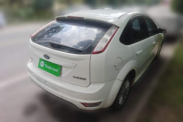 Used Ford Focus 2013 Hatchback Classic 1.8L Automatic Fashion Edition Rear Right 45 Deg