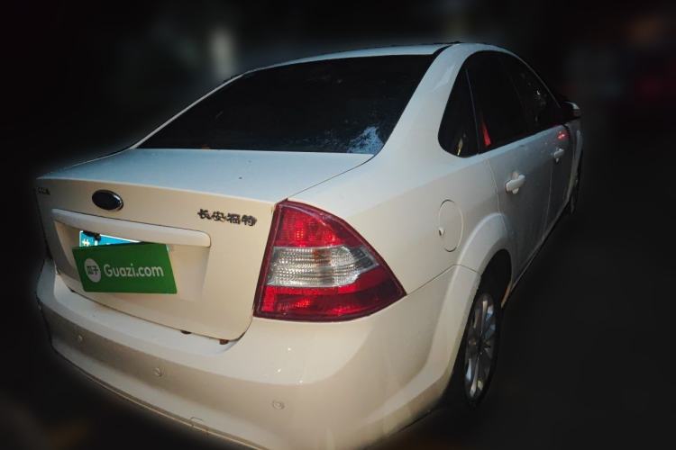 Used Ford Focus 2013 Sedan Classic 1.8L Automatic Base Model Rear Right 45 Deg