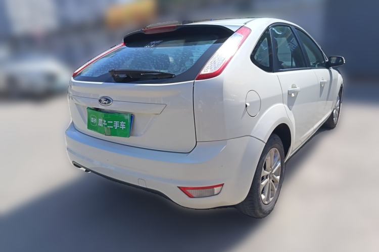 Used Ford Focus 2013 Hatchback Classic 1.8L Manual Base Model Rear Right 45 Deg