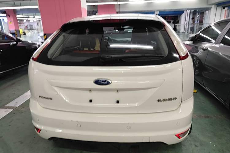 Used Ford Focus 2013 Hatchback Classic 1.8L Automatic Base Model Rear