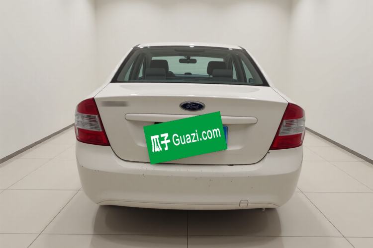Used Ford Focus 2013 Sedan Classic 1.8L Manual Base Model Rear