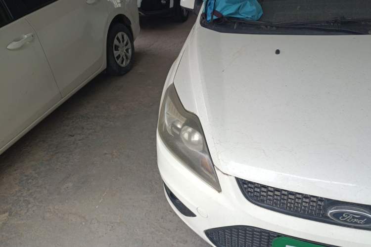Used Ford Focus 2013 Hatchback Classic 1.8L Automatic Fashion Edition Right Front Headlight