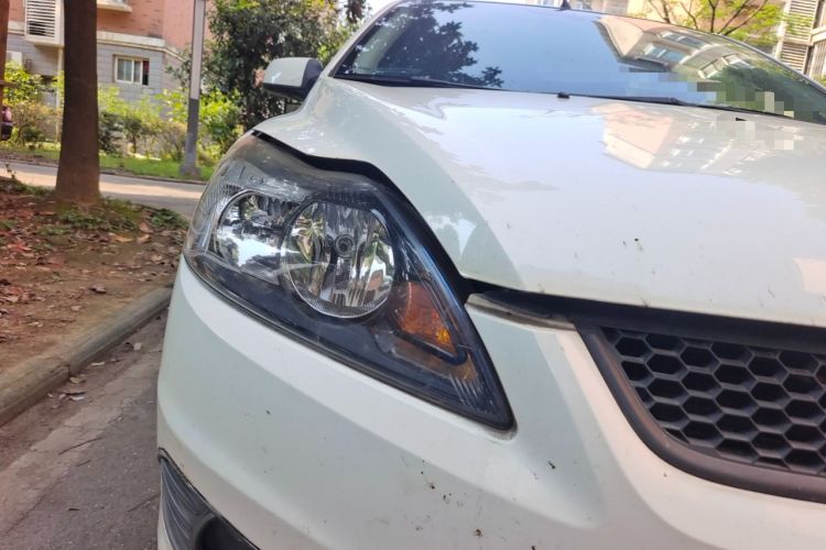 Used Ford Focus 2013 Hatchback Classic 1.8L Automatic Base Model Right Front Headlight