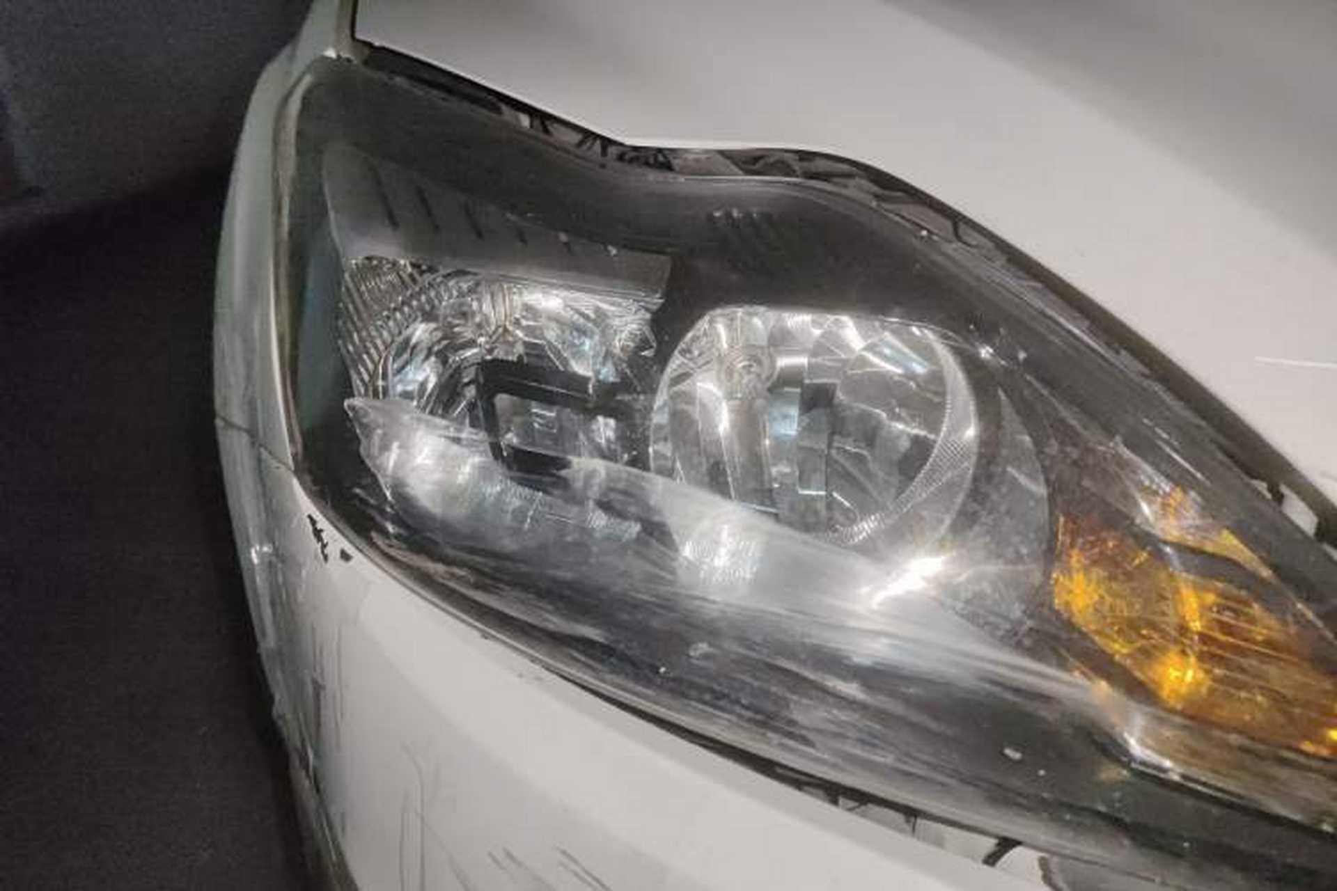 Used Ford Focus 2013 Hatchback Classic 1.8L Manual Base Model Right Front Headlight