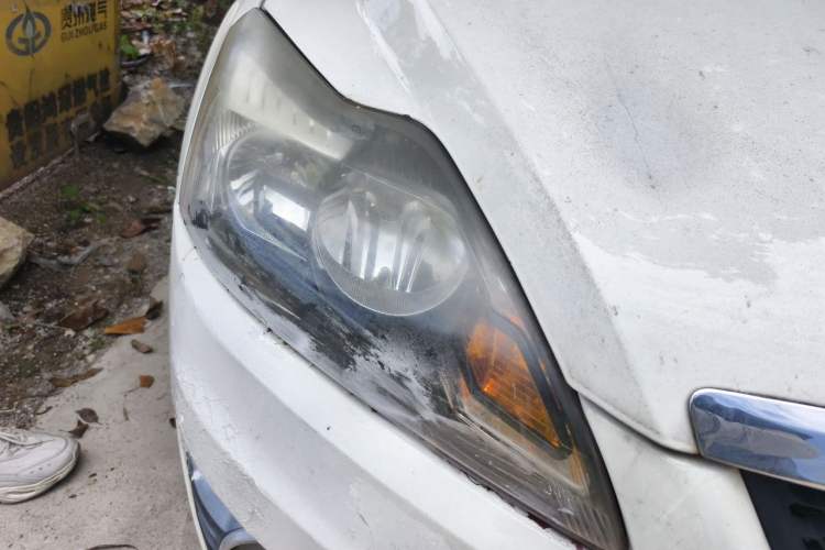 Used Ford Focus 2013 Hatchback Classic 1.8L Manual Base Model Right Front Headlight