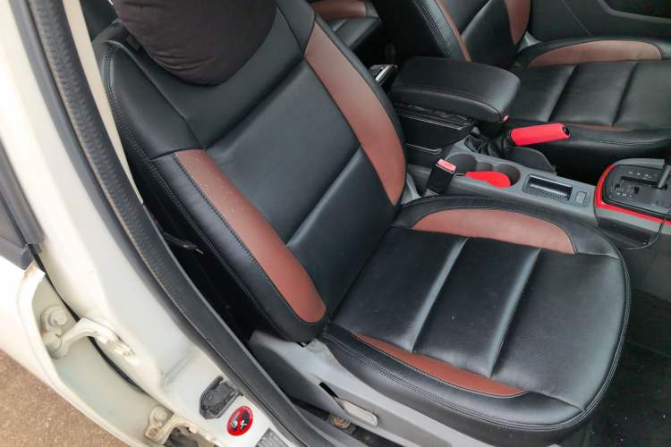 Used Ford Focus 2013 Hatchback Classic 1.8L Automatic Base Model Right Front Seat