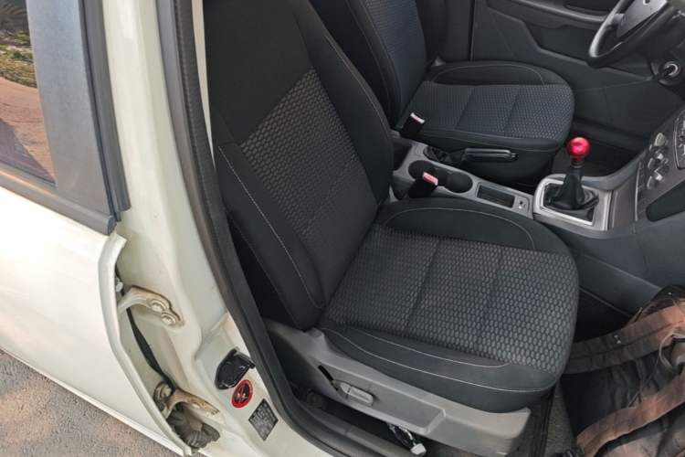 Used Ford Focus 2013 Hatchback Classic 1.8L Manual Base Model Right Front Seat
