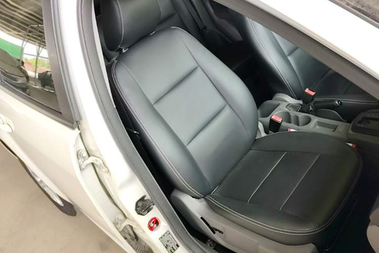 Used Ford Focus 2013 Hatchback Classic 1.8L Automatic Base Model Right Front Seat