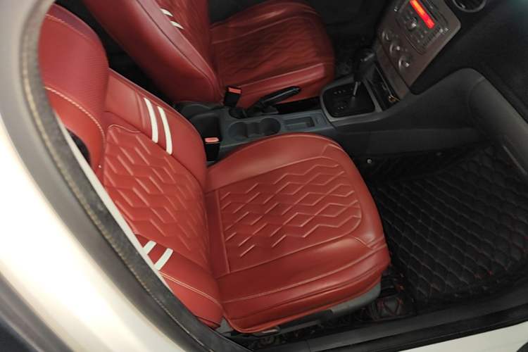 Used Ford Focus 2013 Hatchback Classic 1.8L Automatic Base Model Right Front Seat