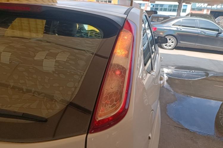 Used Ford Focus 2013 Hatchback Classic 1.8L Automatic Base Model Right Rear Taillight