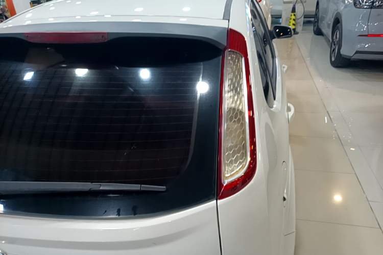 Used Ford Focus 2013 Hatchback Classic 1.8L Manual Base Model Right Rear Taillight