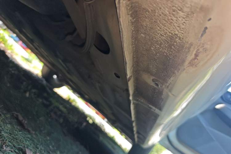 Used Ford Focus 2013 Hatchback Classic 1.8L Automatic Millionth Anniversary Edition Right Side Sill