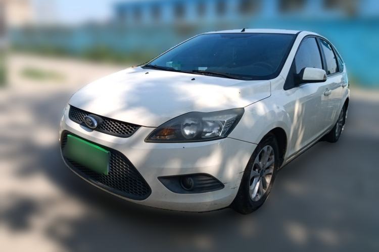 Used Ford Focus 2013 Hatchback Classic 1.8L Manual Base Model Guazi used car, China used car export, Used car for sale, Used  cars, Cheapest cars for sale