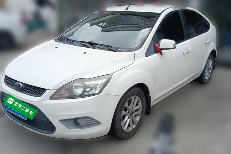 Used Ford Focus 2013 Hatchback Classic 1.8L Manual Base Model Guazi used car, China used car export, Used car for sale, Used cars, Cheapest cars for sale