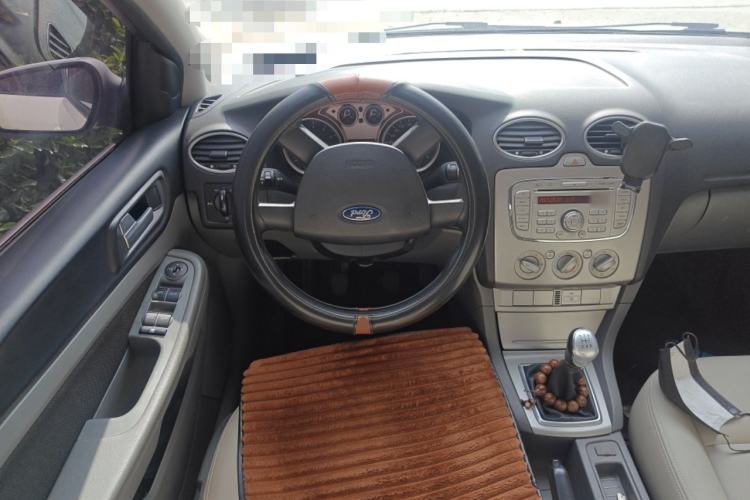 Used Ford Focus 2013 Hatchback Classic 1.8L Manual Base Model Steering Wheel