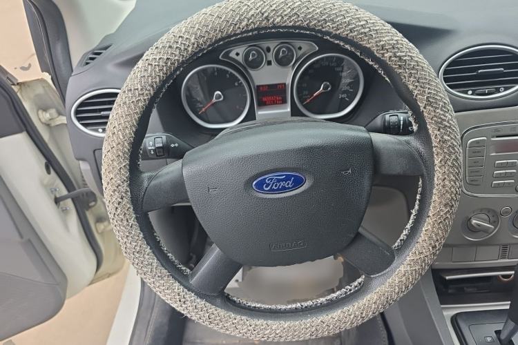 Used Ford Focus 2013 Hatchback Classic 1.8L Automatic Millionth Anniversary Edition Steering Wheel