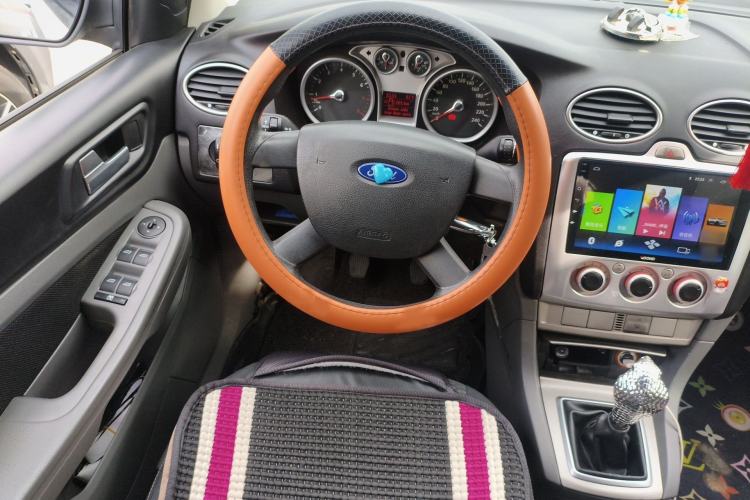 Used Ford Focus 2013 Hatchback Classic 1.8L Manual Base Model Steering Wheel