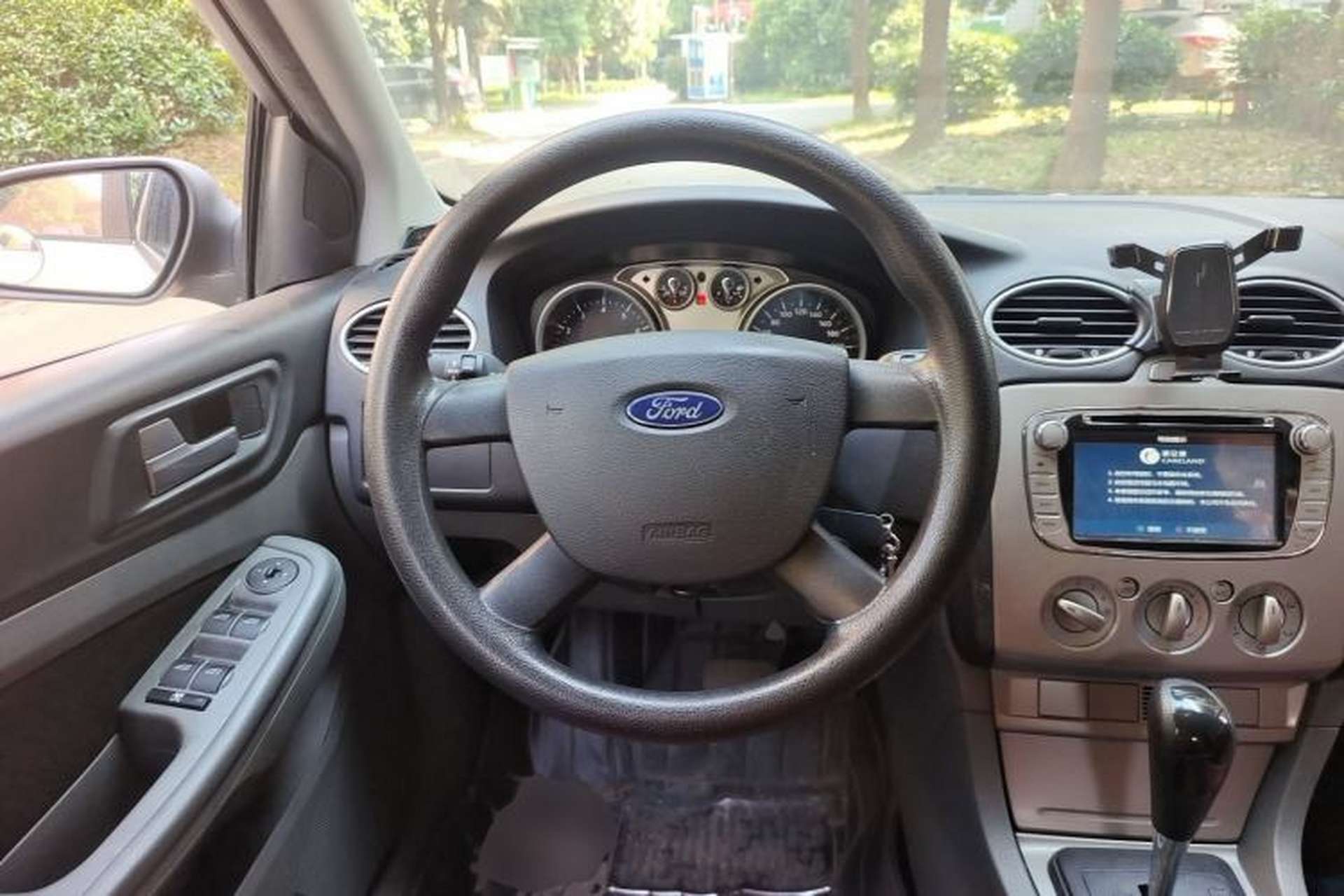Used Ford Focus 2013 Hatchback Classic 1.8L Automatic Base Model Steering Wheel