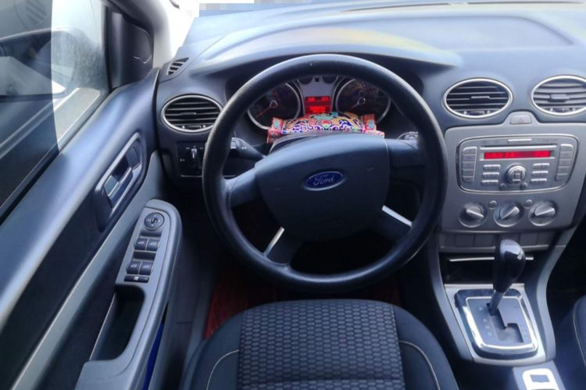 Used Ford Focus 2013 Hatchback Classic 1.8L Automatic Base Model Steering Wheel