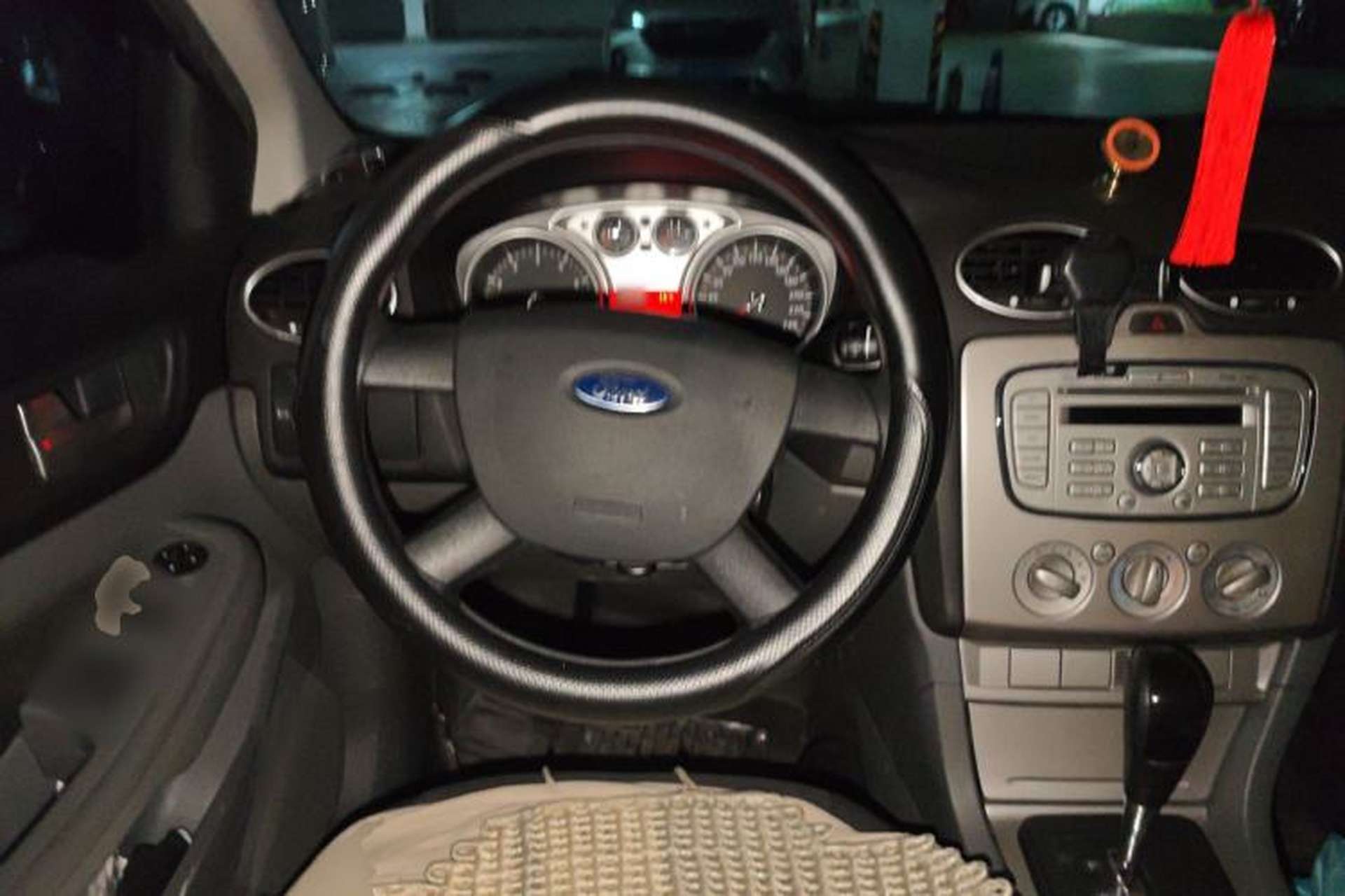 Used Ford Focus 2013 Hatchback Classic 1.8L Automatic Base Model Steering Wheel