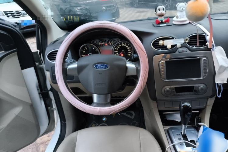 Used Ford Focus 2013 Hatchback Classic 1.8L Automatic Fashion Edition Steering Wheel