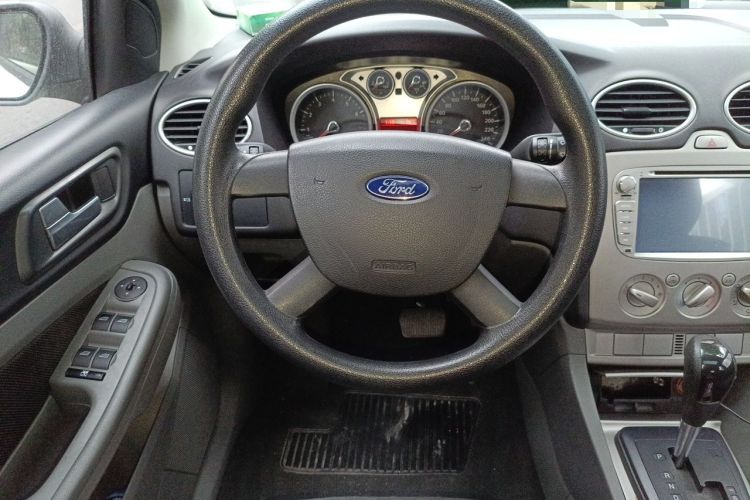 Used Ford Focus 2013 Hatchback Classic 1.8L Automatic Millionth Anniversary Edition Steering Wheel