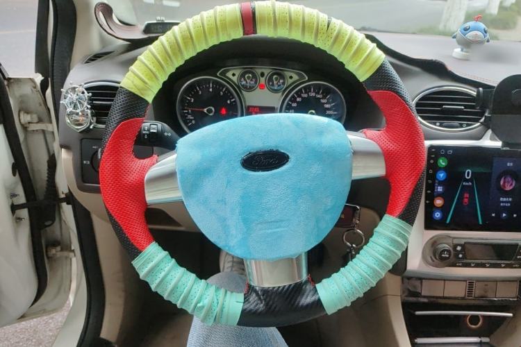 Used Ford Focus 2013 Hatchback Classic 1.8L Manual Fashion Edition Steering Wheel