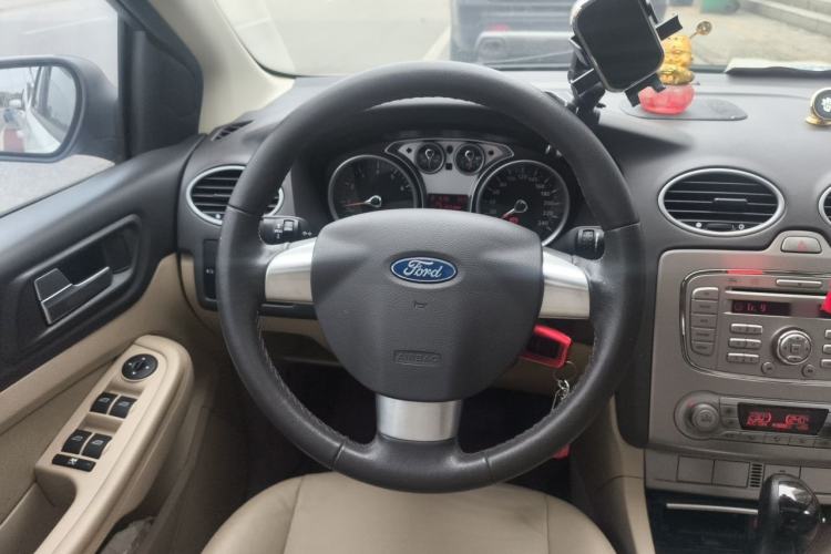 Used Ford Focus 2013 Hatchback Classic 1.8L Automatic Fashion Edition Steering Wheel