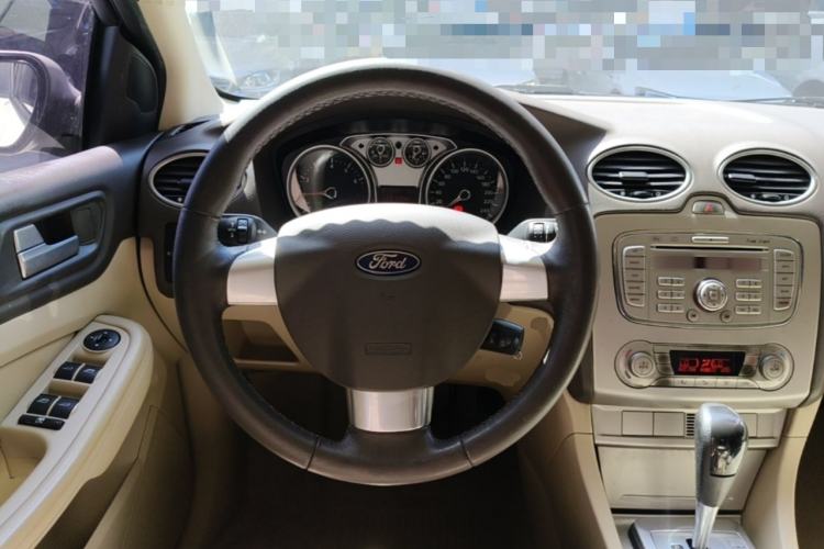 Used Ford Focus 2013 Hatchback Classic 1.8L Automatic Fashion Edition Steering Wheel