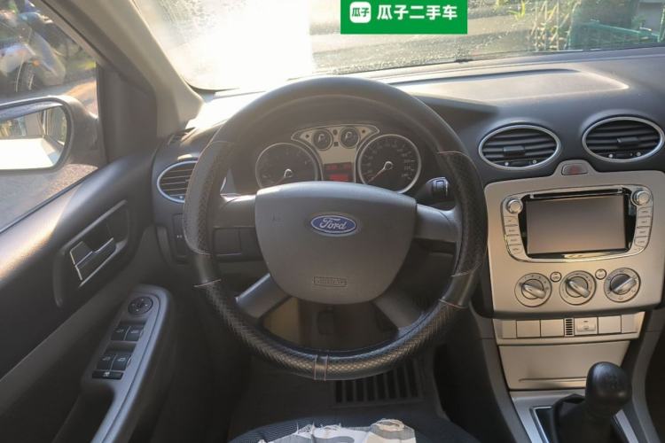Used Ford Focus 2013 Hatchback Classic 1.8L Manual Base Model Steering Wheel