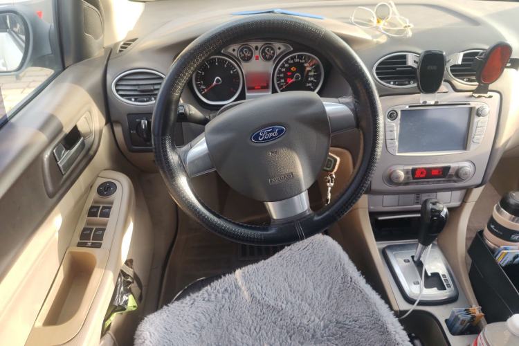 Used Ford Focus 2013 Hatchback Classic 1.8L Automatic Fashion Edition Steering Wheel