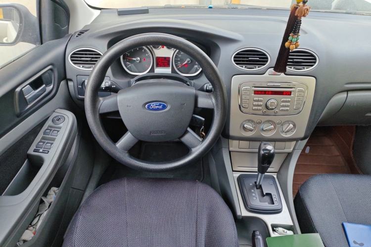 Used Ford Focus 2013 Hatchback Classic 1.8L Automatic Millionth Anniversary Edition Steering Wheel