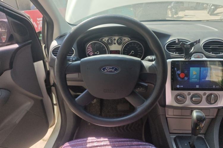 Used Ford Focus 2013 Hatchback Classic 1.8L Automatic Millionth Anniversary Edition Steering Wheel